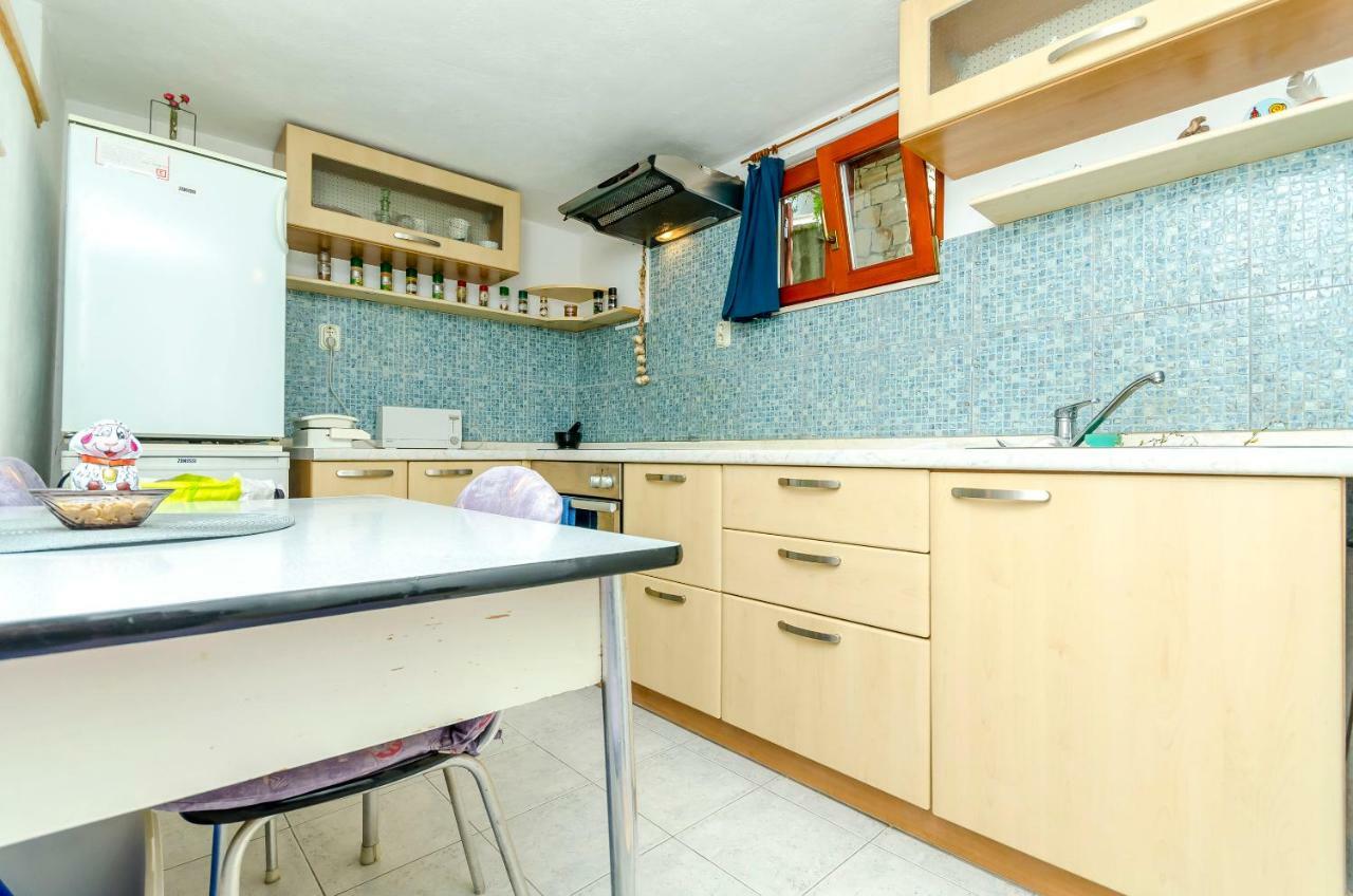 Apartment Dory Trogir Eksteriør billede