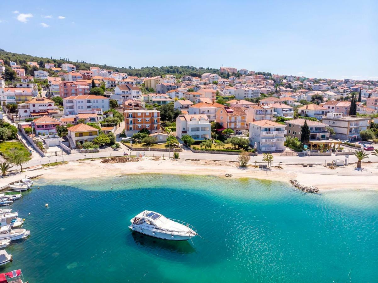 Apartment Dory Trogir Eksteriør billede